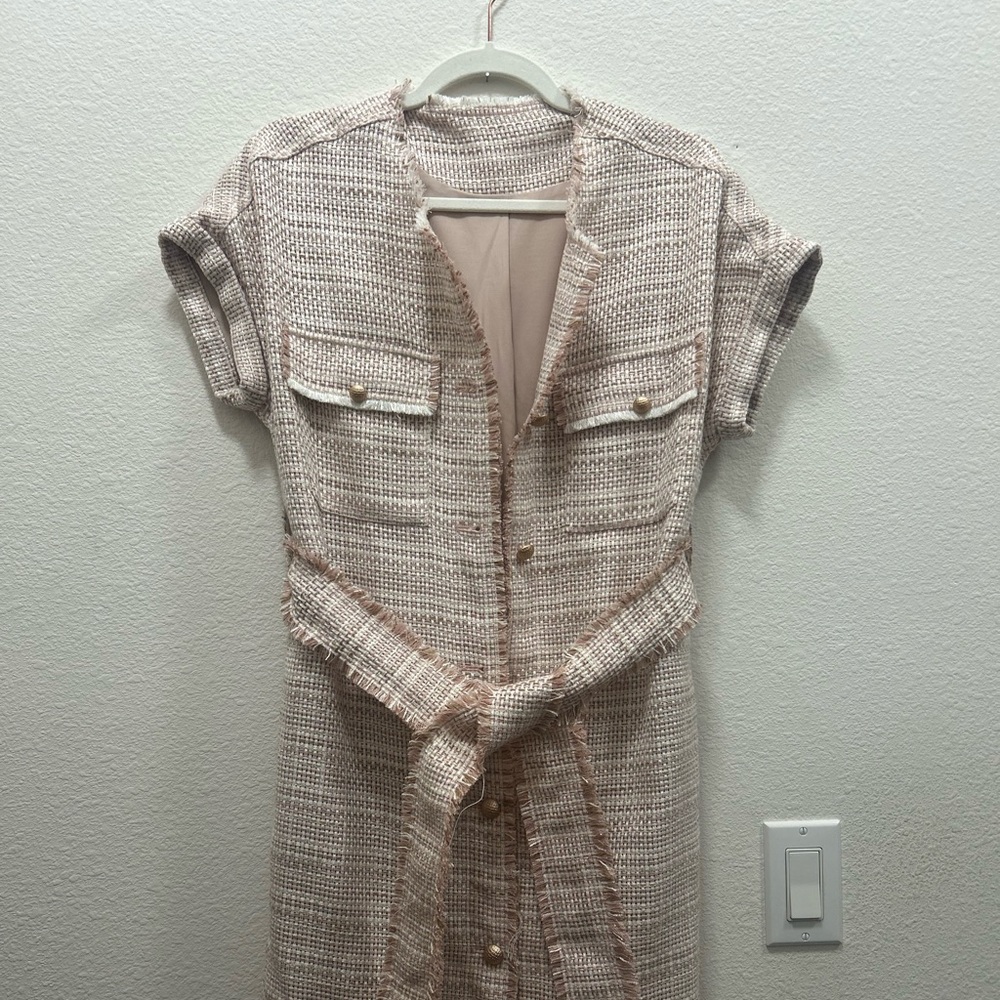 Chanel style dress size 2 or 4